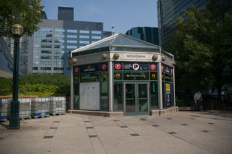 Enlarge photo 24