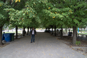 Enlarge photo 13