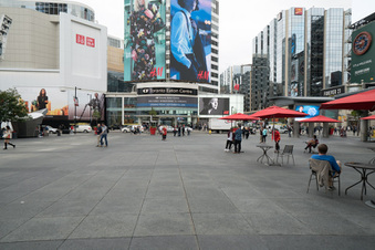 Enlarge photo 11