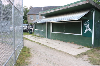 Enlarge photo 19