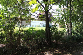 Enlarge photo 17