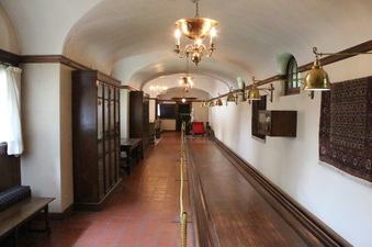 Enlarge photo 32