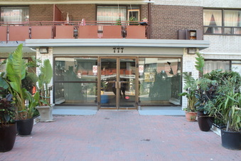 Enlarge photo 9