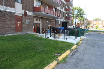 Enlarge photo 12