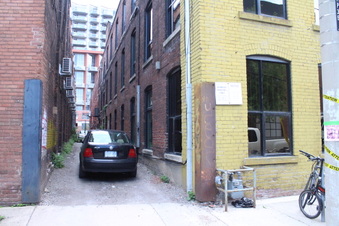 Enlarge photo 2