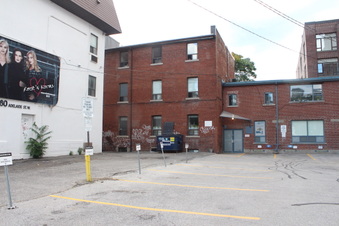 453 adelaide and alley