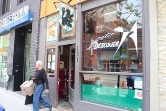 Enlarge photo 29