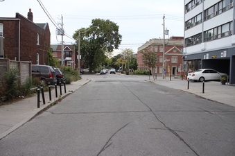 street clarens ave at dupont