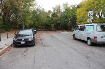 street - emerson ave dead end