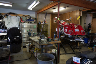 Enlarge photo 23