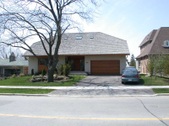 210 Old Yonge St
