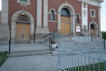 Enlarge photo 2