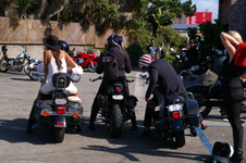 Enlarge photo 88