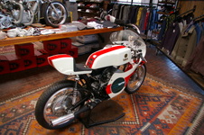 Enlarge photo 67