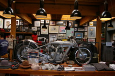 Enlarge photo 68