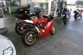 Enlarge photo 6