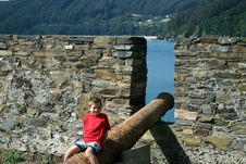 Enlarge photo 63
