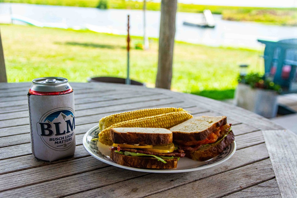 Plated%20BLT.jpg