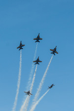 Enlarge photo 11