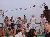Enlarge photo 68