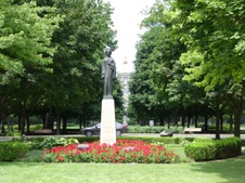Enlarge photo 3