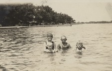 Enlarge photo 16