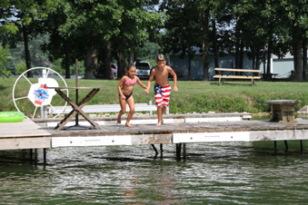 Enlarge photo 221