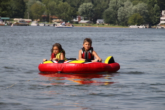 Enlarge photo 333