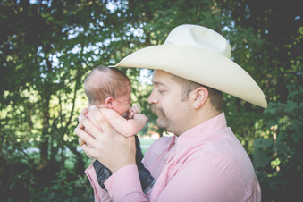 Children & Newborn Photos