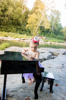 Enlarge photo 147