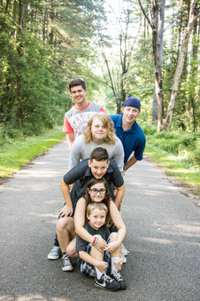 Enlarge photo 213