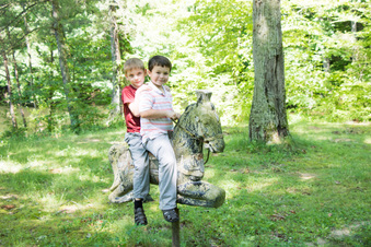Enlarge photo 148