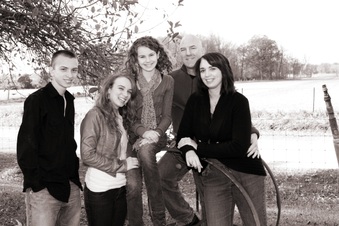 Enlarge photo 100