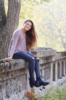 Enlarge photo 93