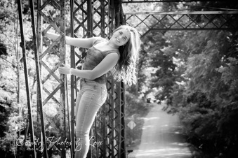 Enlarge photo 317