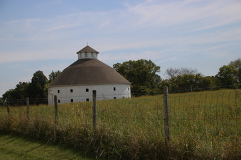 Enlarge photo 16