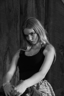 Enlarge photo 80