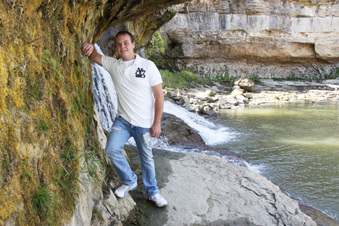 Enlarge photo 83