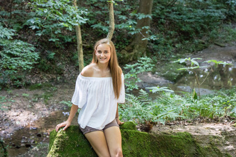 Enlarge photo 109