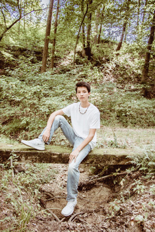 Enlarge photo 54