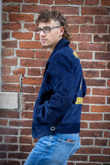 Enlarge photo 89