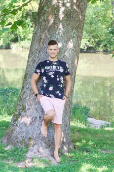 Enlarge photo 12