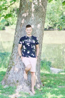 Enlarge photo 13