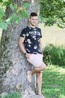 Enlarge photo 14