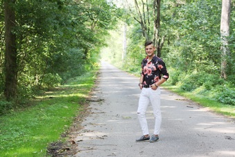 Enlarge photo 17