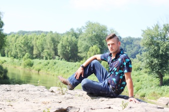 Enlarge photo 49