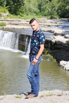 Enlarge photo 51