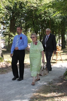 Enlarge photo 200