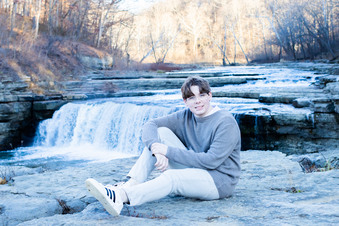 Enlarge photo 69