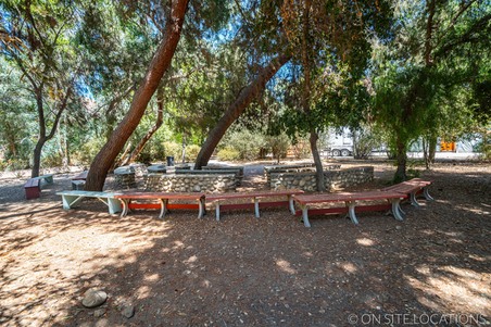 Enlarge photo 411